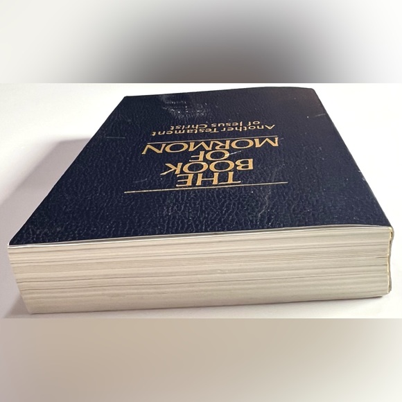 The Book of Mormon Another Testament of Jesus Christ - Picture 4 of 10